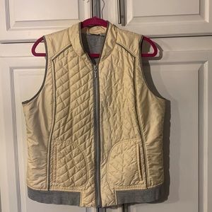 Zenergy Light yellow/grey Womans Quilted Vest- sz 2 Chicos sizing. Like new.